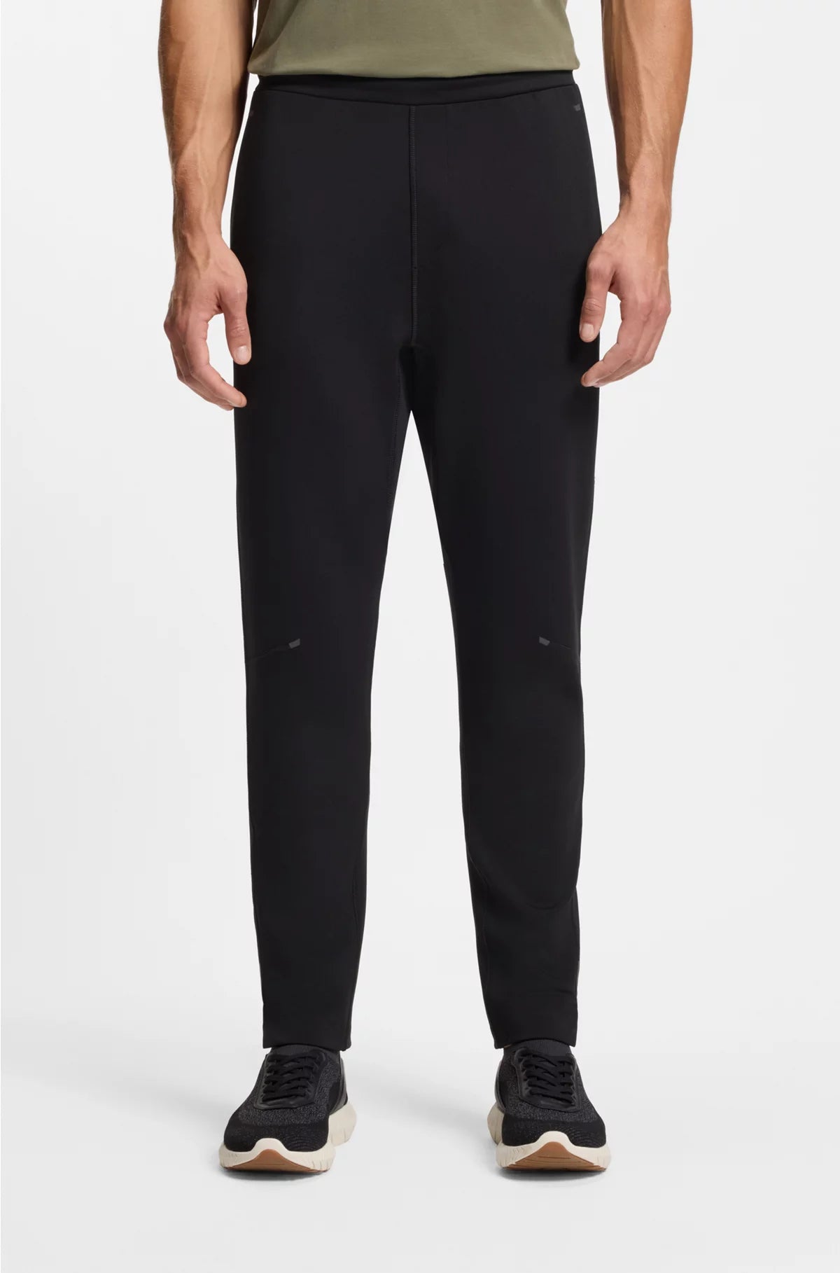QUICK-DRY TROUSERS WITH REFLECTIVE BRANDING
