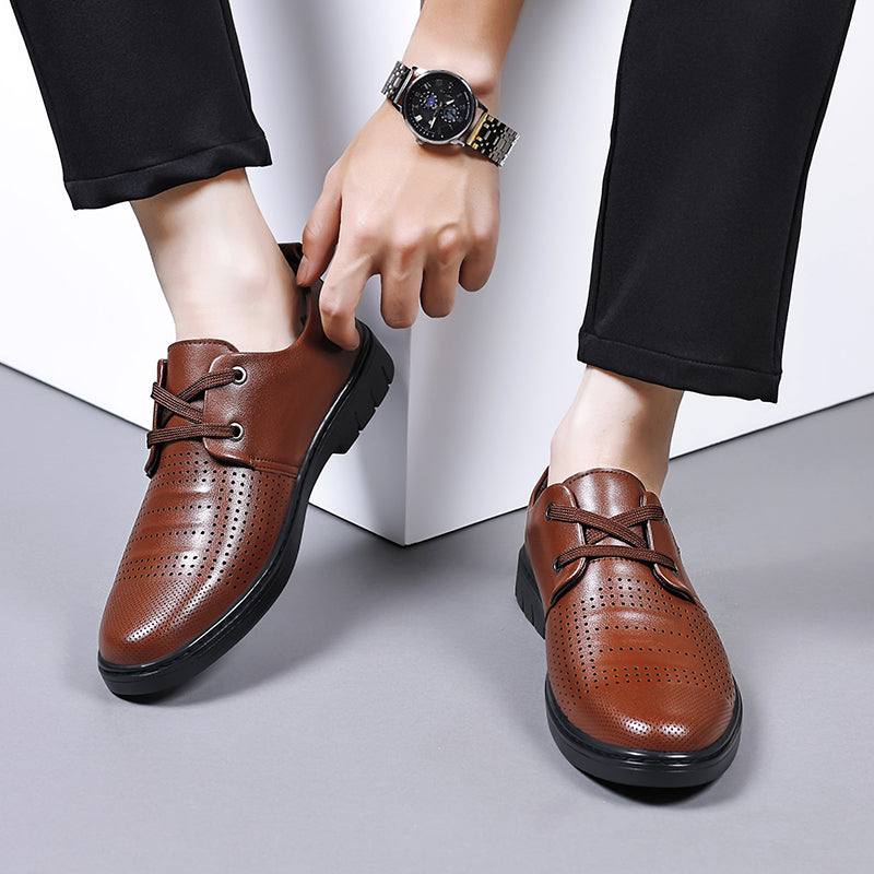 Men’s Comfortable Leather Shoes With Arch Support & A Roomier Fit