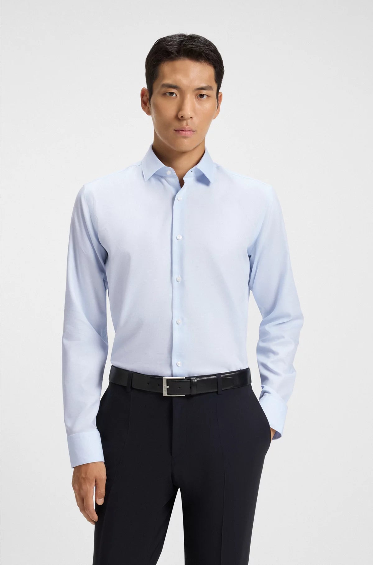 SLIM-FIT SHIRT IN HIGH-PERFORMANCE STRUCTURED COTTON