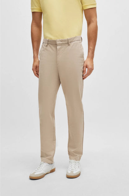 SLIM-FIT CHINOS IN STRETCH-COTTON GABARDINE