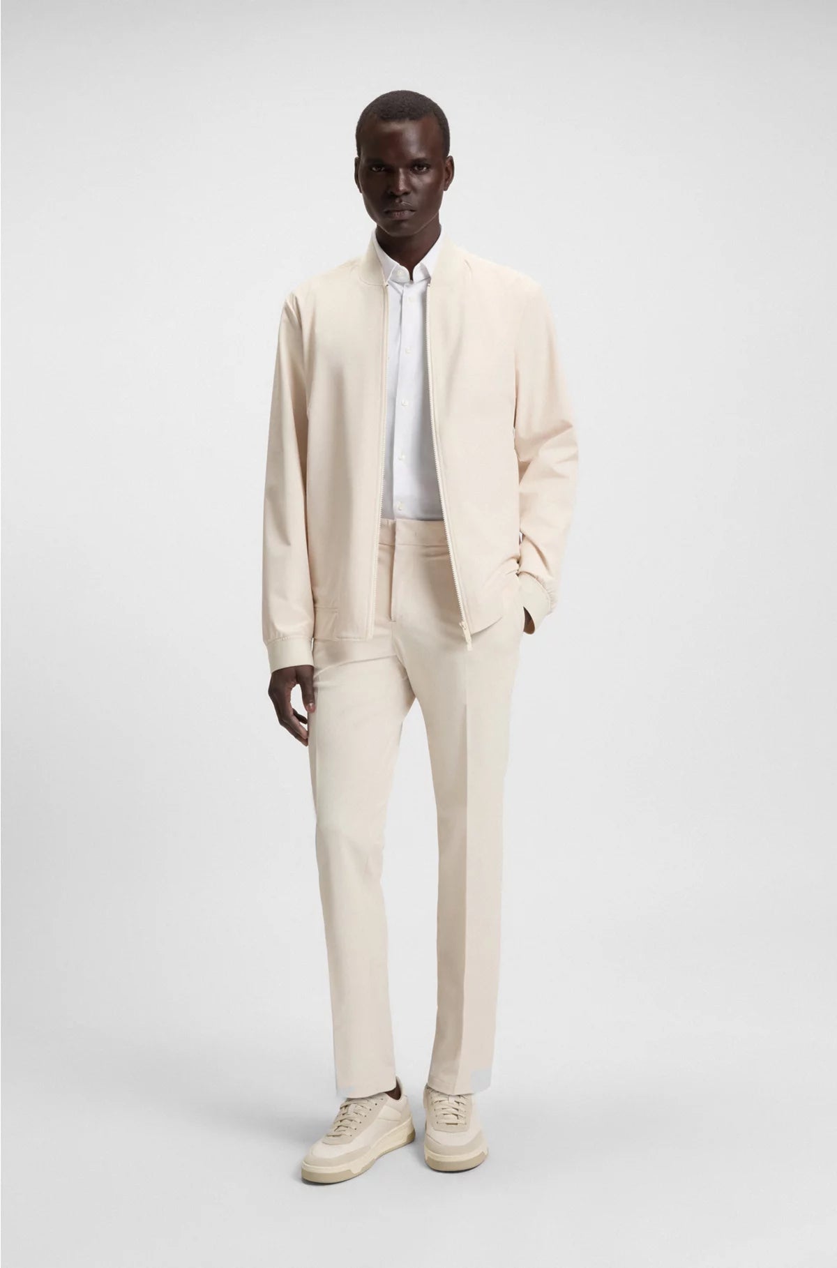 SLIM-FIT SHIRT IN PERFORMANCE-STRETCH JERSEY
