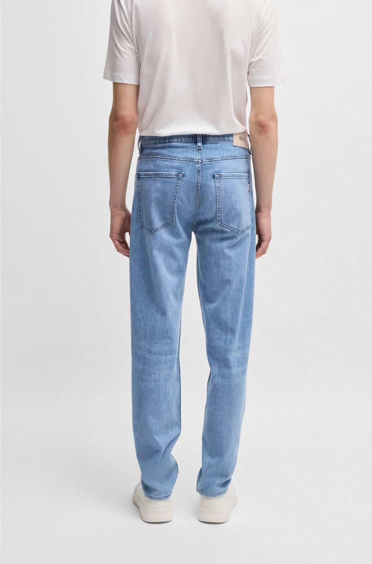 MAINE REGULAR-FIT JEANS IN SUPER-SOFT BLUE DENIM