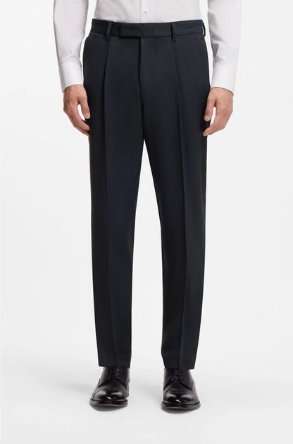 SLIM-FIT SUIT IN VIRGIN WOOL AND SILK