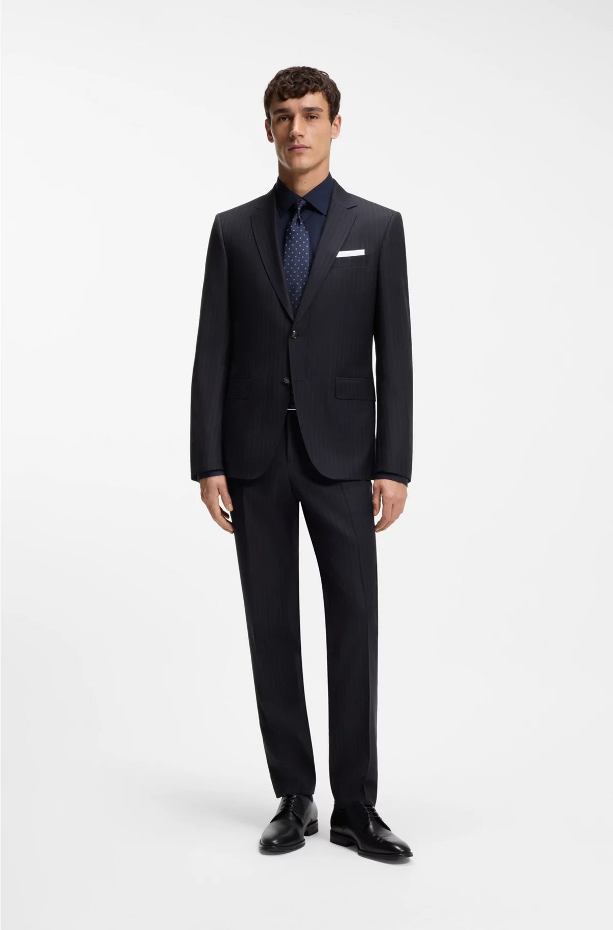 SLIM-FIT SUIT IN STRIPED VIRGIN WOOL