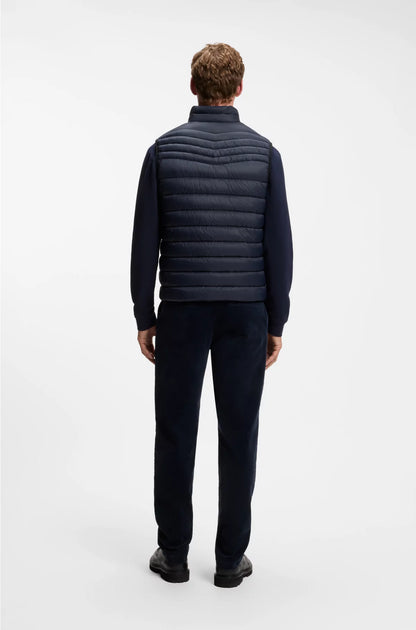 PACKABLE SLIM-FIT GILET WITH WATER-REPELLENT MIXED QUILTING