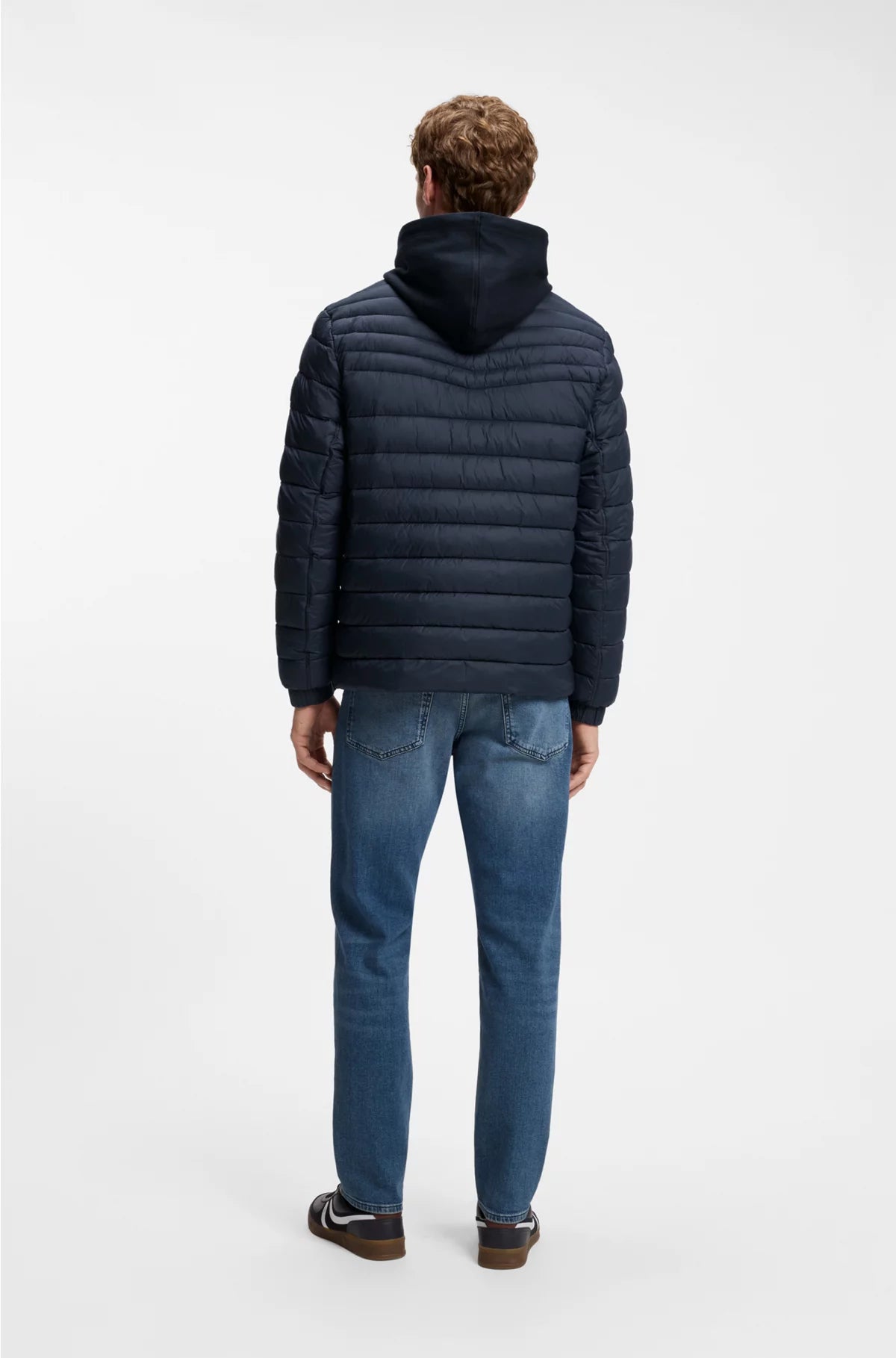 PACKABLE SLIM-FIT JACKET WITH WATER-REPELLENT MIXED QUILTING