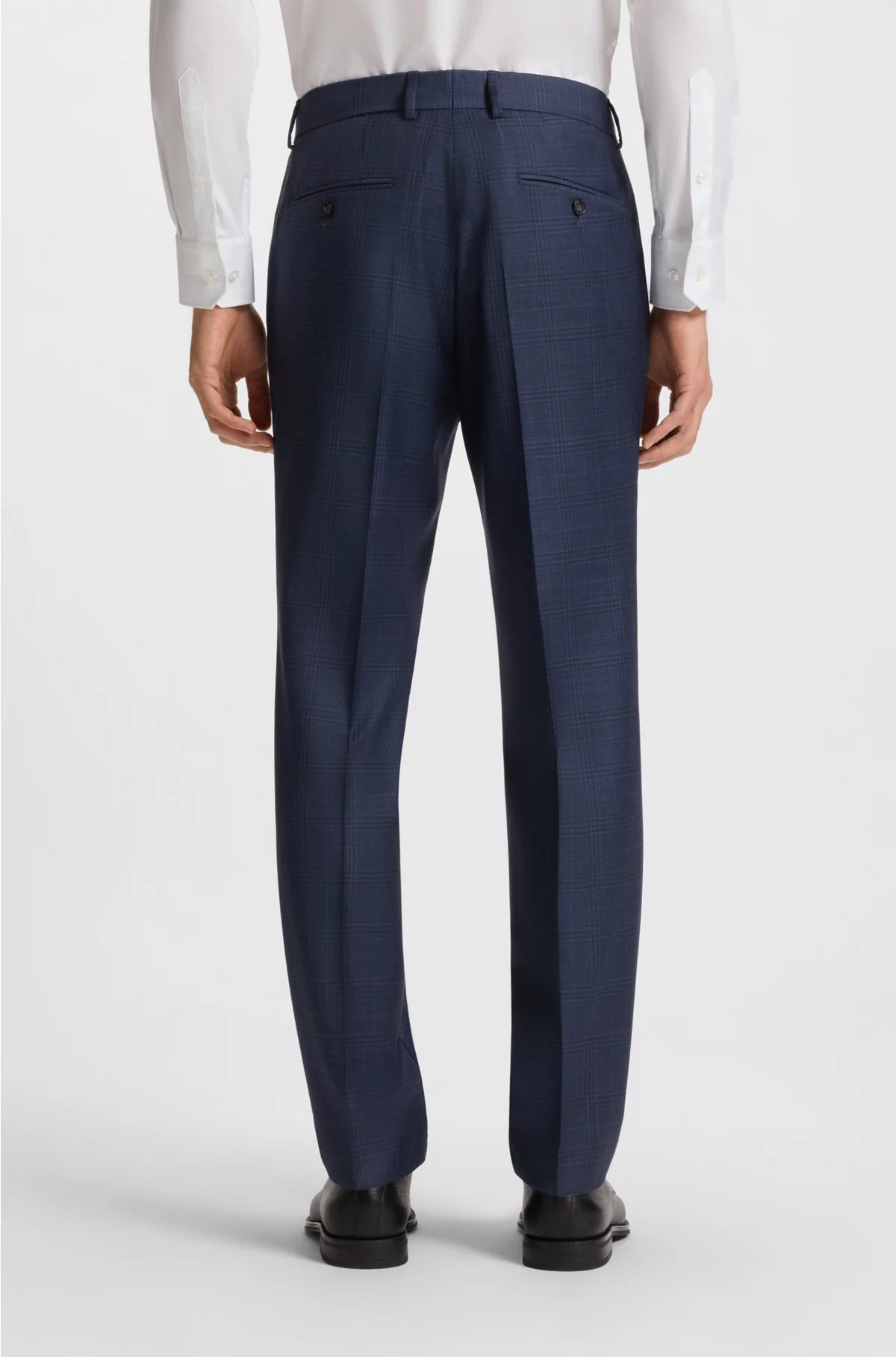 TWO-PIECE SLIM-FIT SUIT IN CHECKED VIRGIN WOOL
