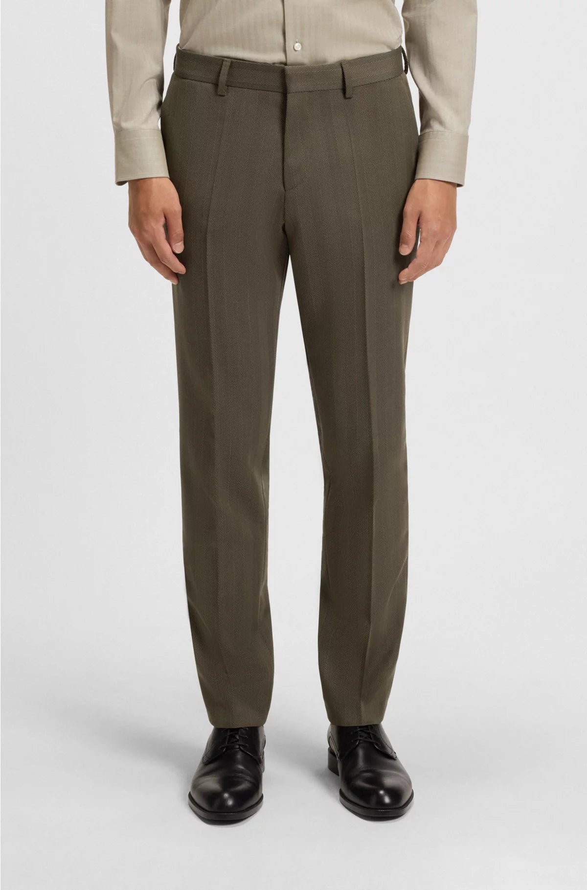 TWO-PIECE SLIM-FIT SUIT IN A HERRINGBONE WOOL BLEND