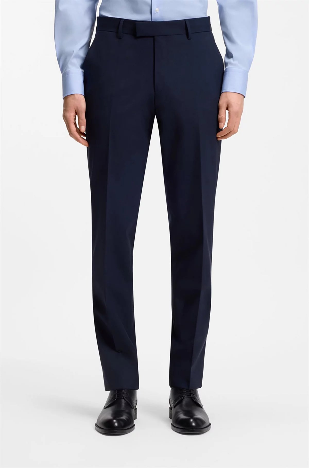 REGULAR-FIT SUIT IN STRETCH VIRGIN WOOL