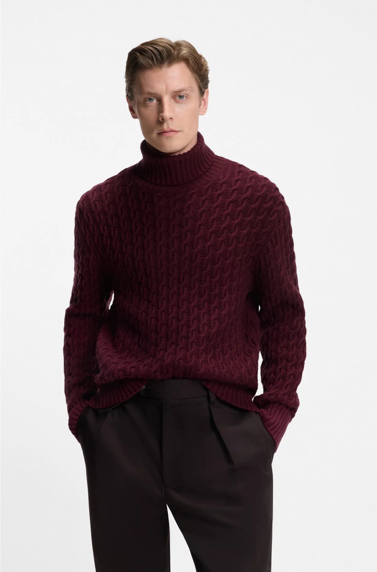 CABLE-KNIT SWEATER IN WOOL AND CASHMERE