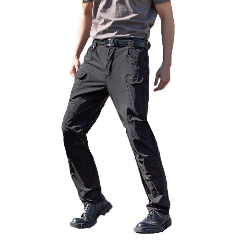 Multifunctional Stretch Tactical Pants – Zippered pockets, slim fit, and stretch fabric for total freedom of movement.