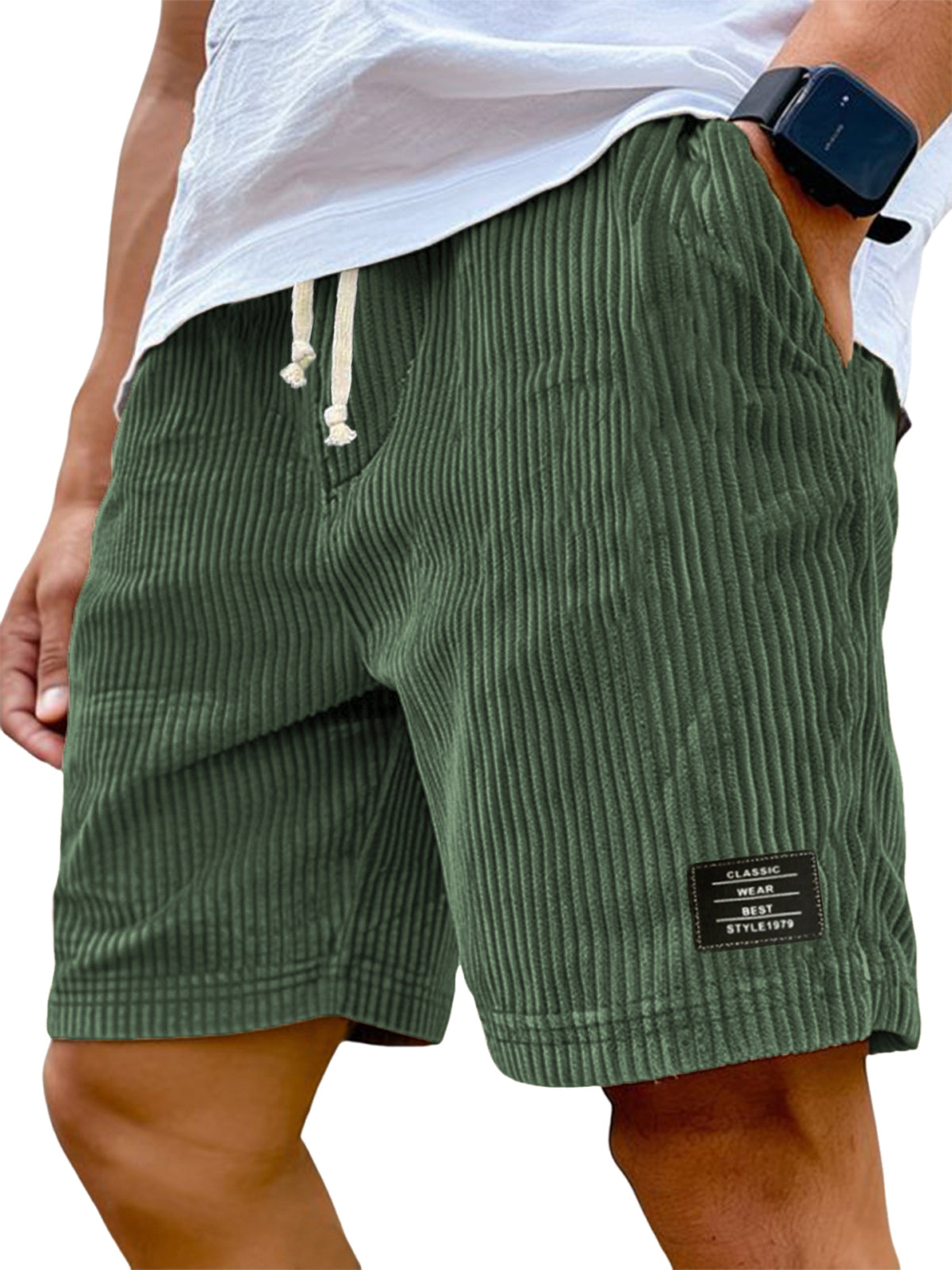 Men's Stylish Ripped Classic Embroidered Label Versatile Casual Shorts